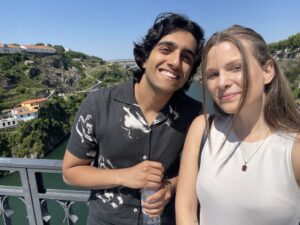 Photo de Césarine Martinho avec son ami Jay