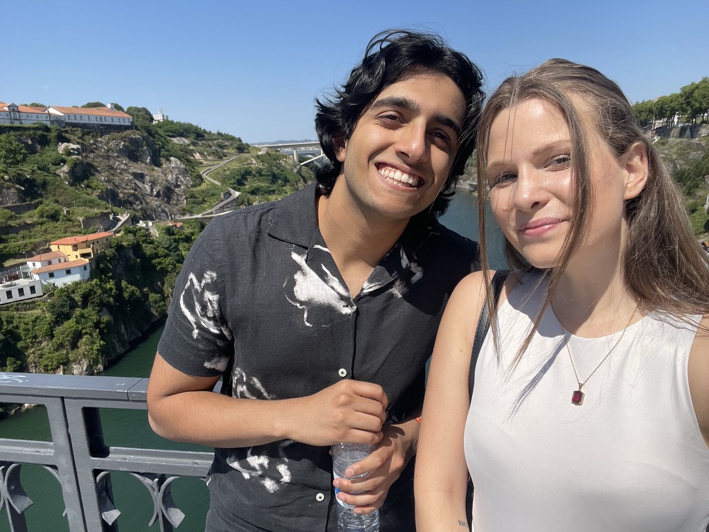Photo de Césarine Martinho avec son ami Jay